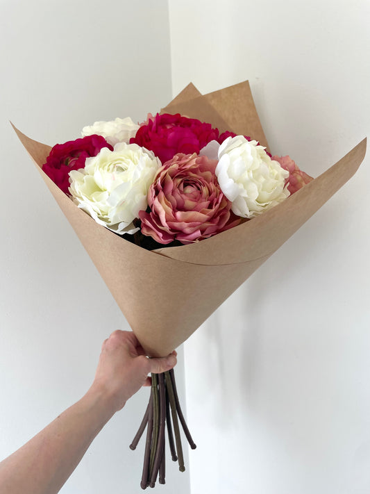Faux ranunculus bunch - pinks