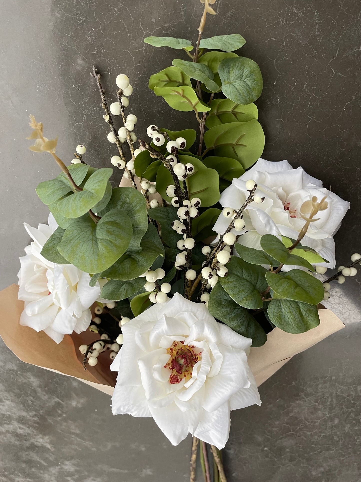 Rose and berry arrangement