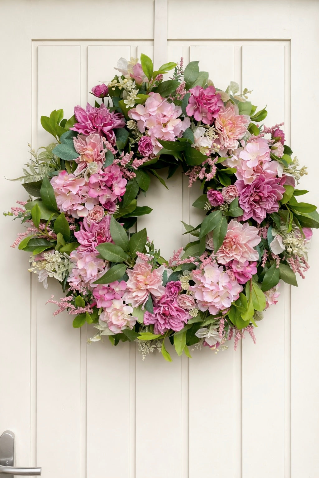 Faux hydrangea & dahlia wreath