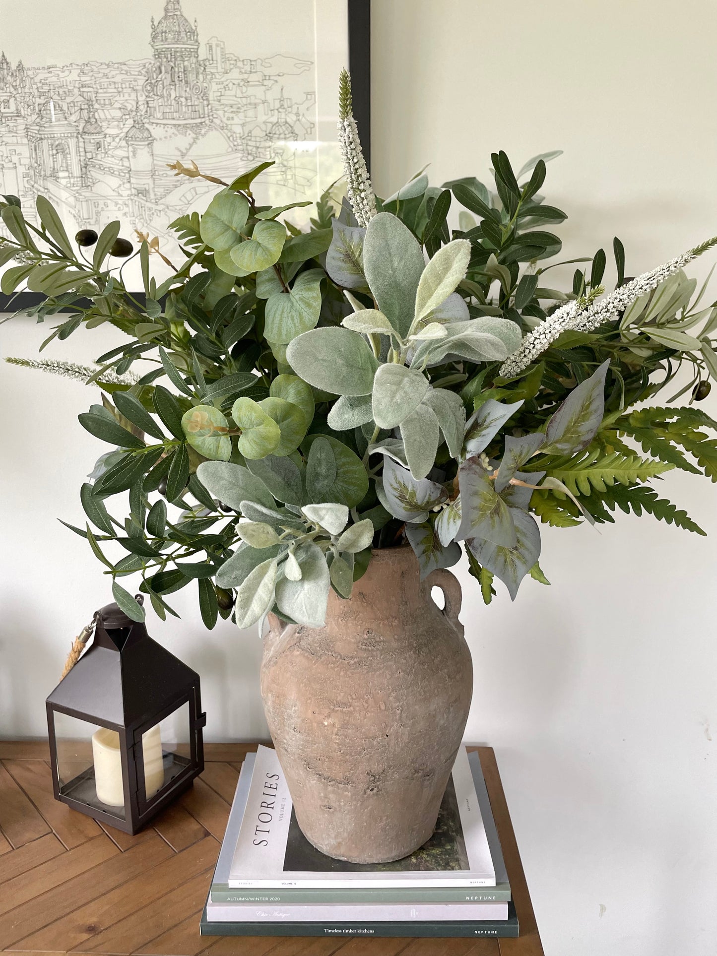 The foliage arrangement
