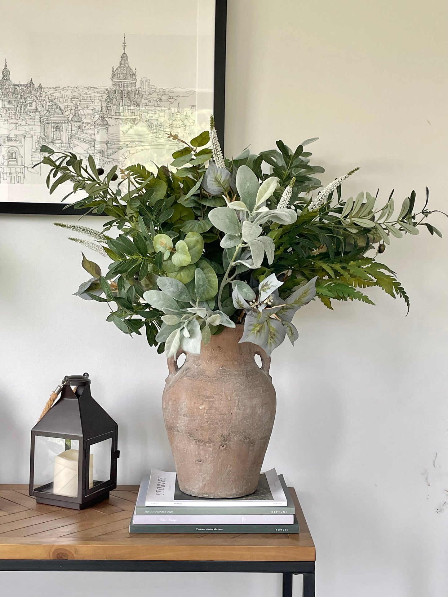 The foliage arrangement