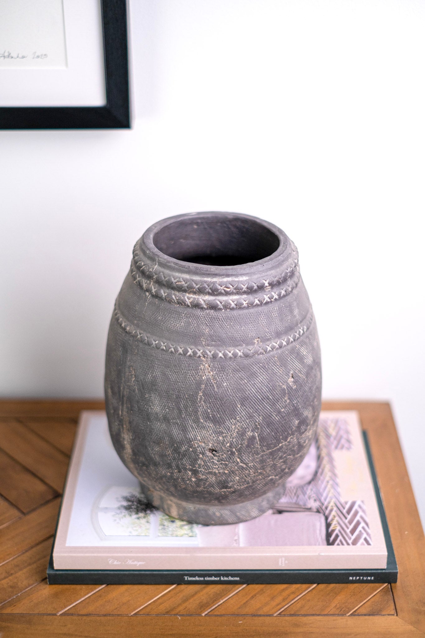 ‘Evelyn’ - Antique grey vase