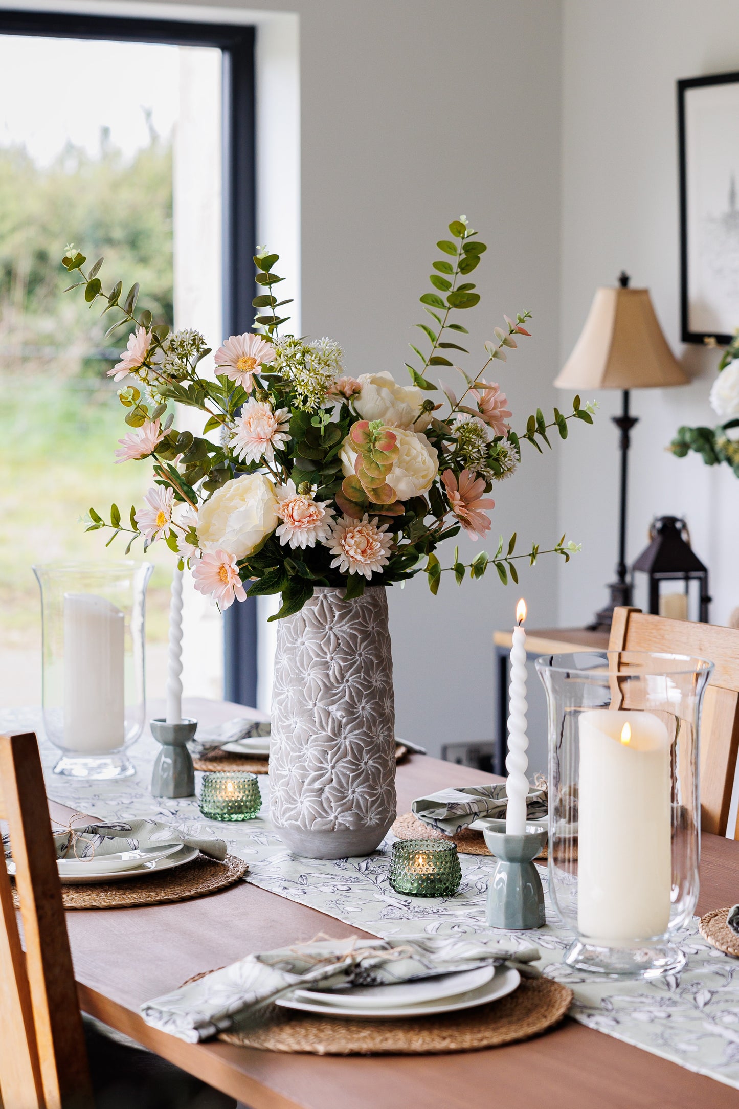The Ava vase