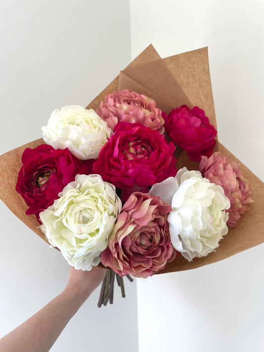 Faux ranunculus bunch - pinks