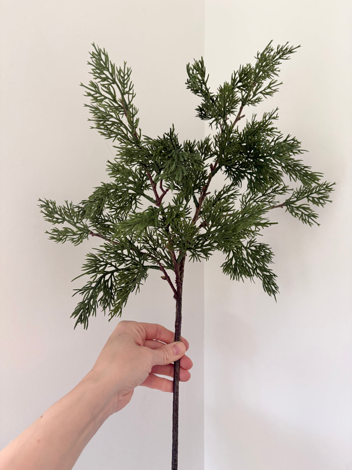 Faux juniper stem - medium