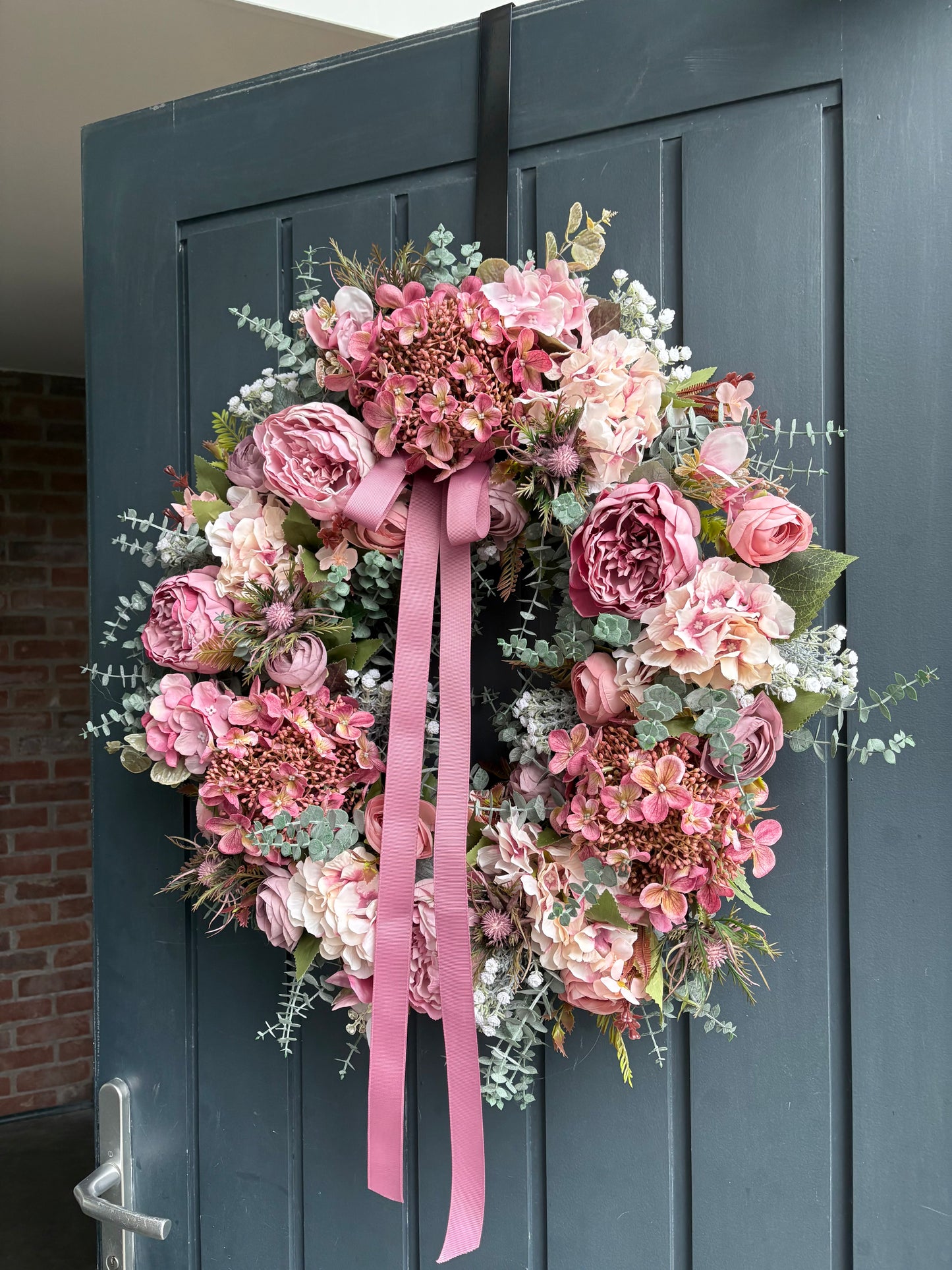 Dusky pink hydrangea faux wreath